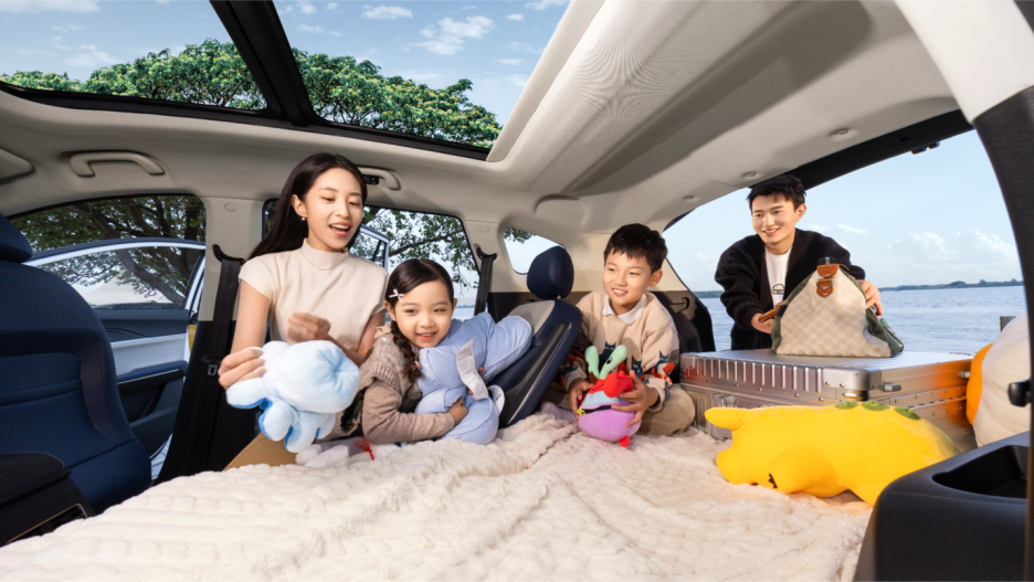 9.98-14.98萬元  大七座電混SUV  江淮X8 E家正式上市1233.png